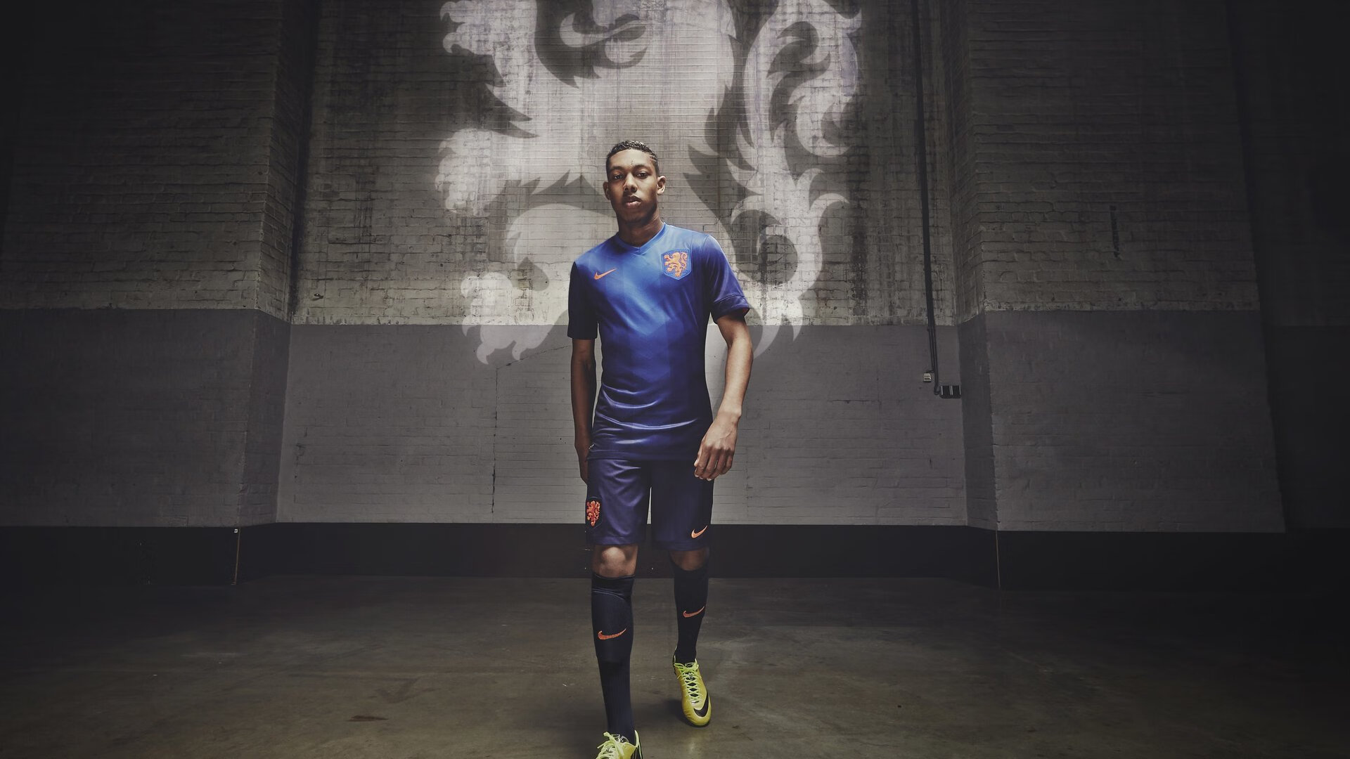 爱游戏中国官方网站平台-_新兴市场崛起：亚洲区赛事氛围火热_，《新兴市场》杂志